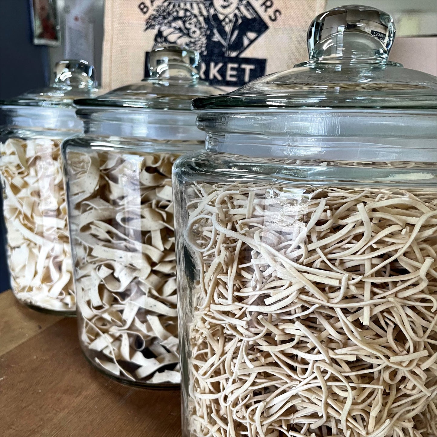 500g Black Pepper Egg Noodles