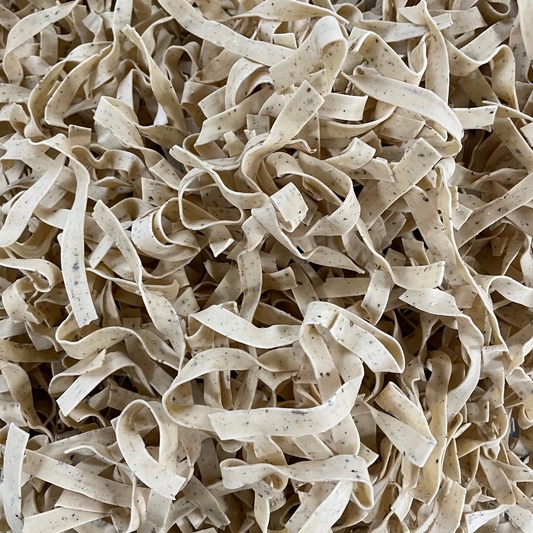 500g Black Pepper Egg Noodles