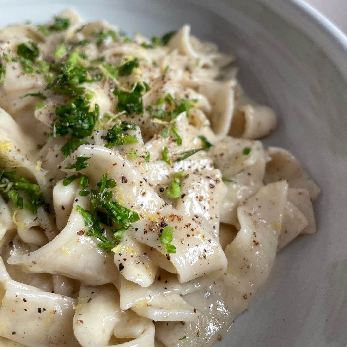 500g Black Pepper Egg Noodles